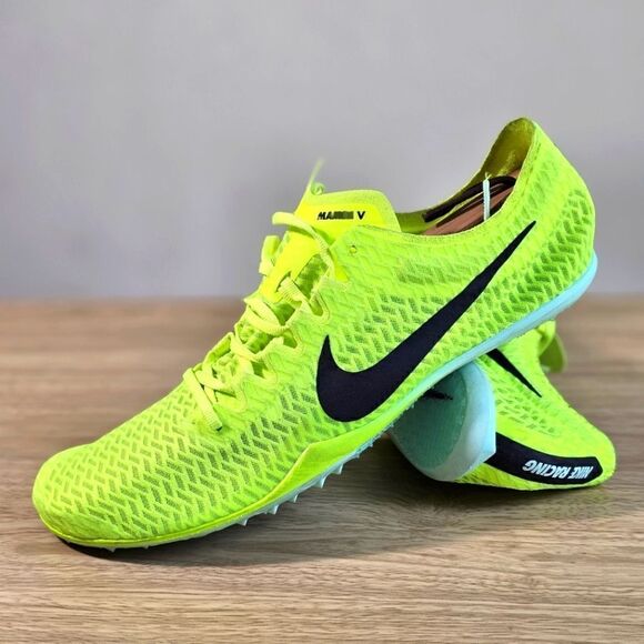 Nike Zoom Mamba V Track Spikes Running Shoes Women's 13.5 Volt Black DR9945-700 - Picture 1 of 15